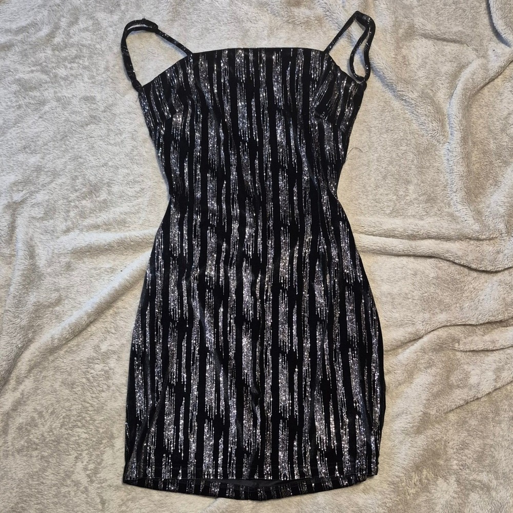 Love Squared Black Velvet Glitter Stripe Open Back Mini Dress ST95N263 Womens M